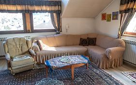 Guest House Fena